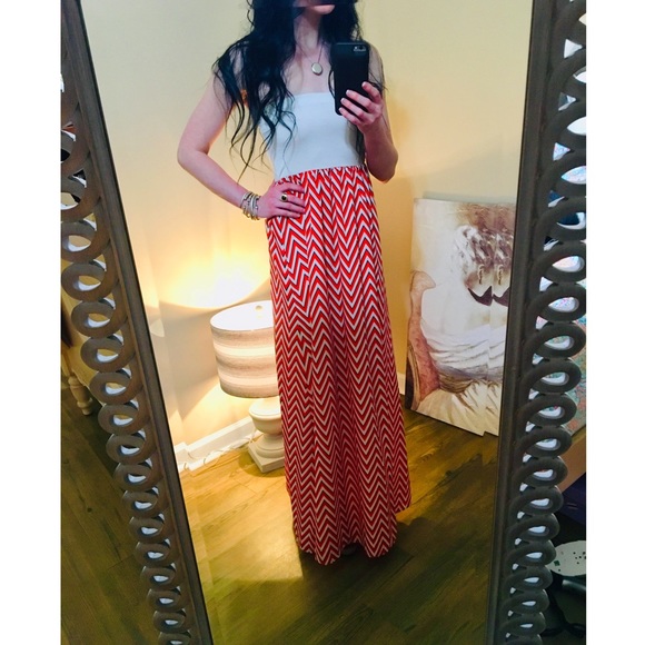 🤩 SIS SIS Chevron Maxi SZ S 🤩 - Picture 2 of 5